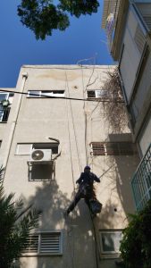 חשיבות איטום קירות בזמן